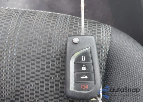 2013 Toyota Corolla S from USA, damaged, VIN 2T1BU4EE6DC049885